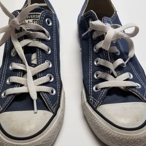 Converse Chuck Taylor's Navy Blue